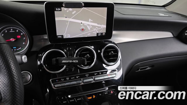 Mercedes-Benz GLC-Class 2019 — photo 19