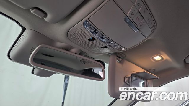 Mercedes-Benz GLC-Class 2019 — photo 23