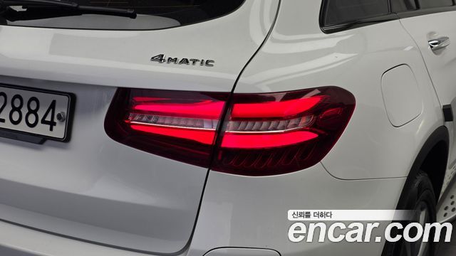 Mercedes-Benz GLC-Class 2019 — photo 9