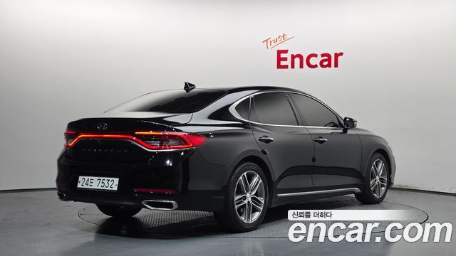 Hyundai Grandeur 2018 — photo 2