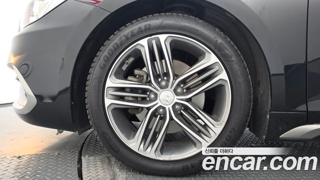 Hyundai Grandeur 2018 — photo 5