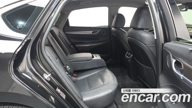 Hyundai Grandeur 2018 — photo 17