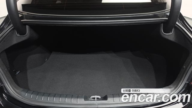 Hyundai Grandeur 2018 — photo 23