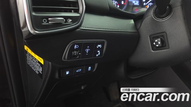 Hyundai Grandeur 2018 — photo 25