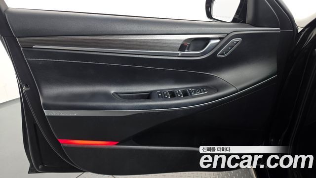 Hyundai Grandeur 2018 — photo 14