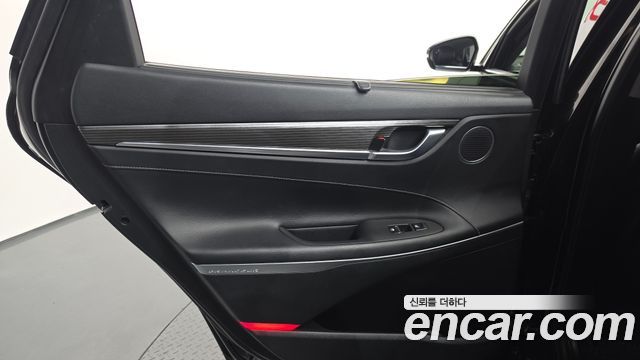 Hyundai Grandeur 2018 — photo 15
