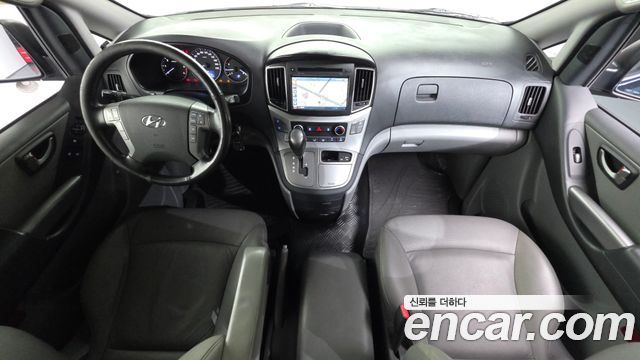 Hyundai Starex 2019 — photo 7