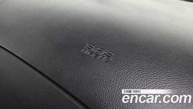 Hyundai Starex 2019 — photo 18