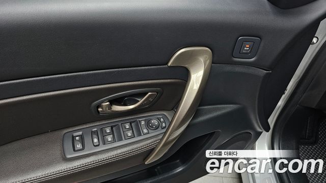 Renault Korea SM5  2014 — photo 28