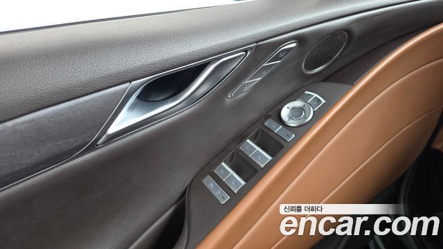 Genesis G80 2021 — photo 28