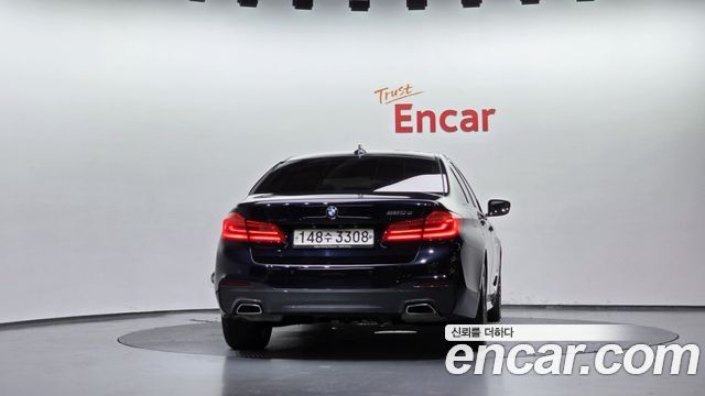 BMW 5-Series 2018 — photo 4