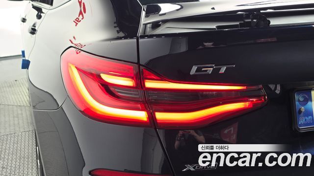 BMW Gran Turismo 2020 — photo 9