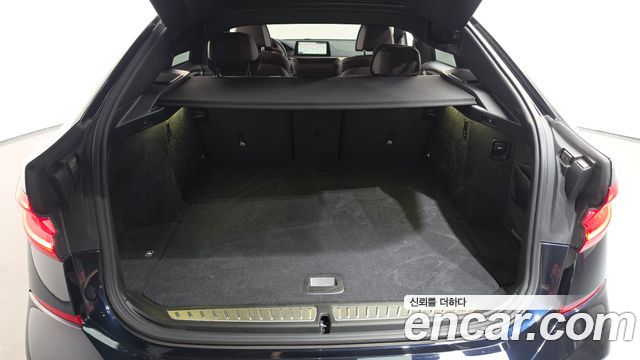 BMW Gran Turismo 2020 — photo 31