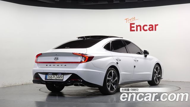 Hyundai Sonata 2022 — photo 2