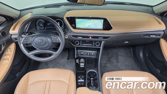 Hyundai Sonata 2022 — photo 10