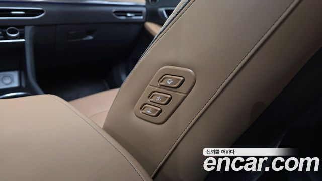 Hyundai Sonata 2022 — photo 30