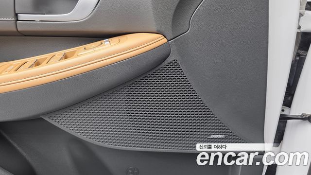 Hyundai Sonata 2022 — photo 36