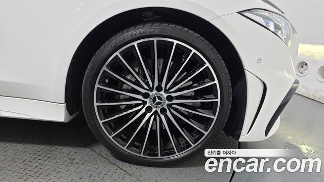 Mercedes-Benz CLS-Class 2023 — photo 7