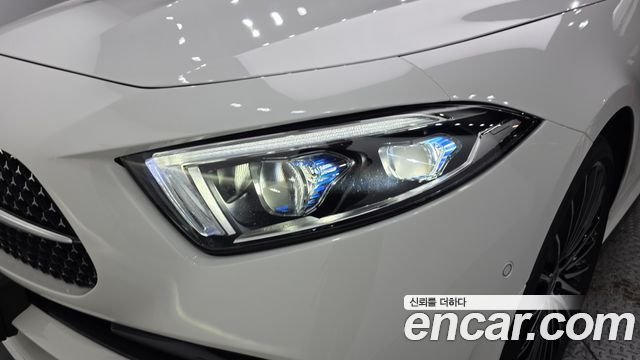 Mercedes-Benz CLS-Class 2023 — photo 8
