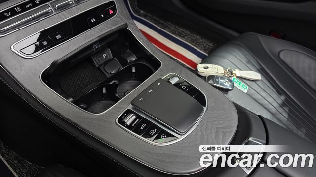 Mercedes-Benz CLS-Class 2023 — photo 33