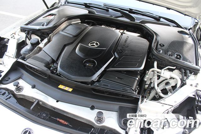 Mercedes-Benz CLS-Class 2019 — photo 17