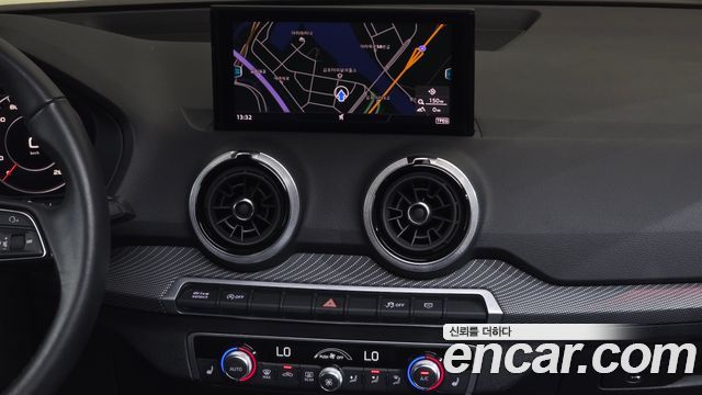 Audi Q2 2023 — photo 20