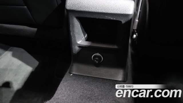 Audi Q2 2023 — photo 31