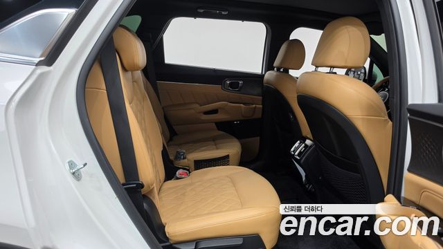 Kia Sorento 2023 — photo 18
