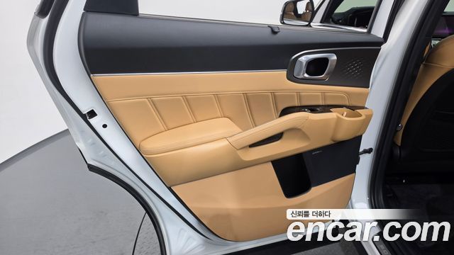 Kia Sorento 2023 — photo 15