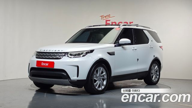 Land Rover Discovery 2017 — photo 1