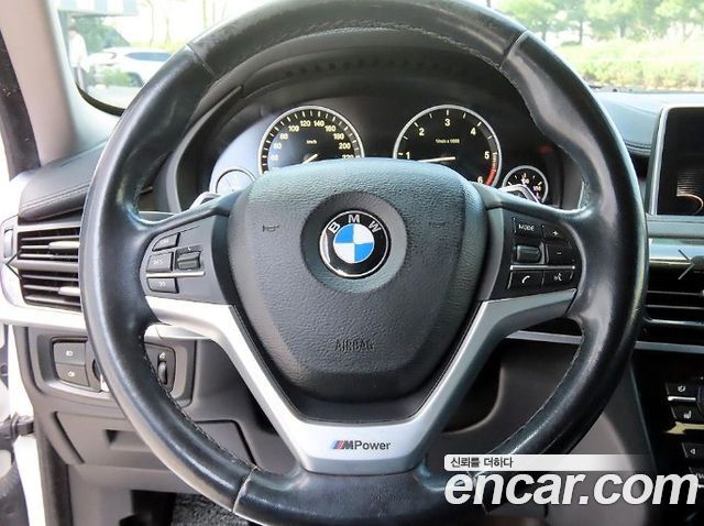 BMW X6 2015 — photo 8