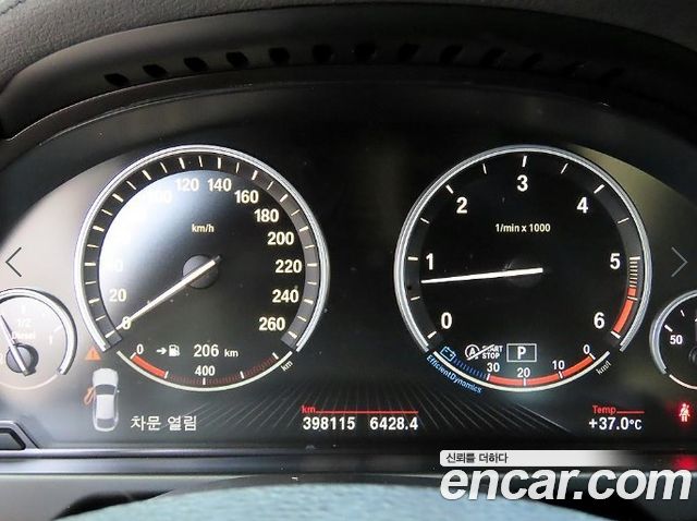 BMW X6 2015 — photo 9
