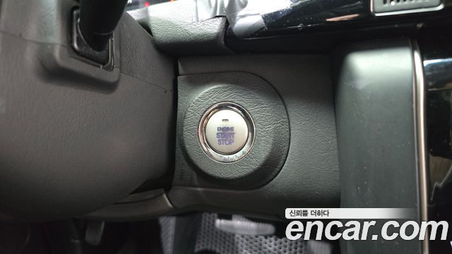 Kia OPIRUS 2011 — photo 24