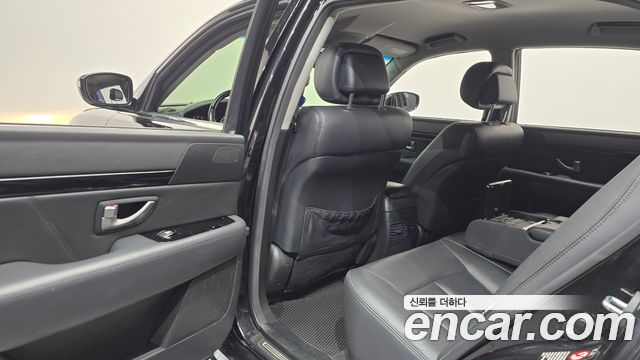 Kia OPIRUS 2011 — photo 28