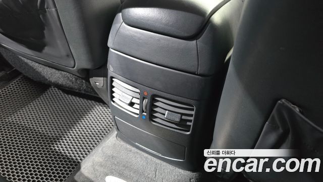 Kia OPIRUS 2011 — photo 29