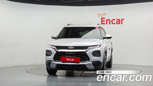 Chevrolet Korea Trailblazer 2022 — photo 3