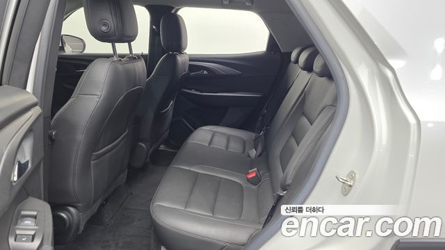 Chevrolet Korea Trailblazer 2022 — photo 18
