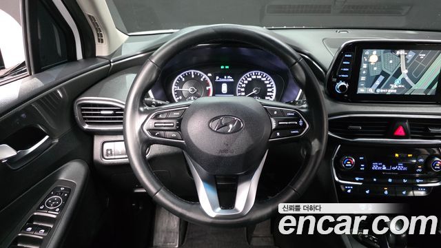Hyundai Santafe 2019 — photo 12