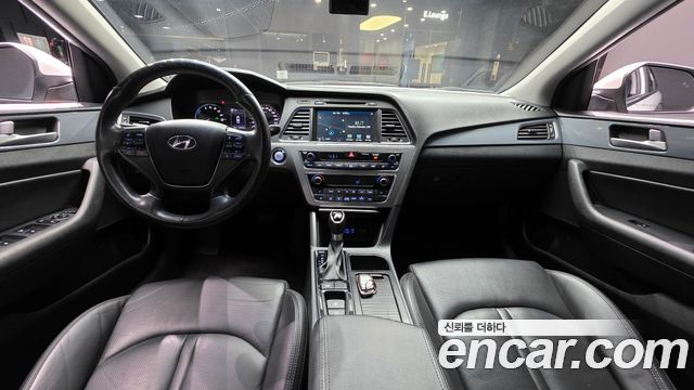 Hyundai Sonata 2017 — photo 10