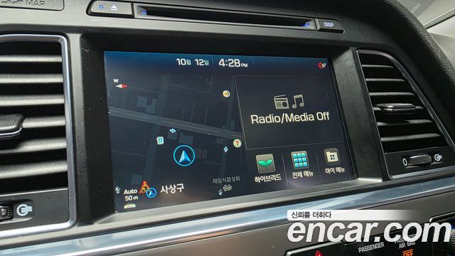 Hyundai Sonata 2017 — photo 28