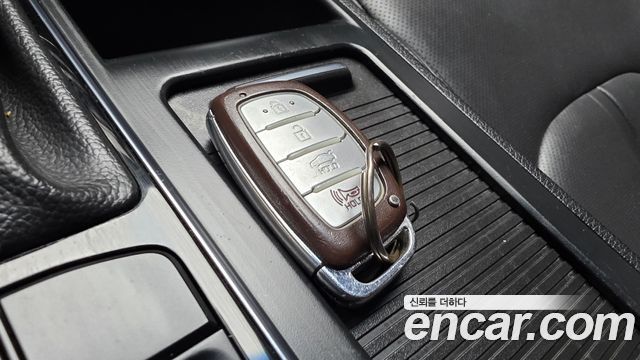 Hyundai Sonata 2017 — photo 32