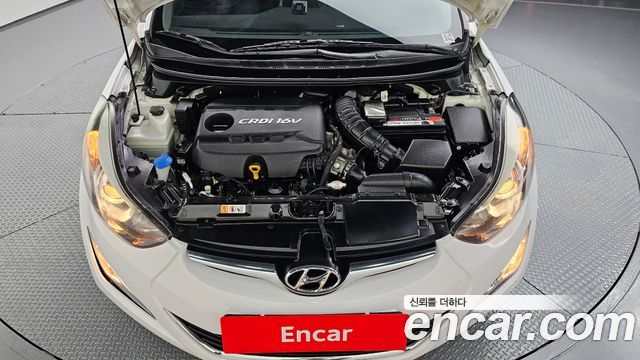 Hyundai AVANTE 2015 — photo 6