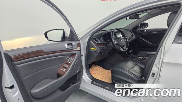 Kia K7 2015 — photo 10