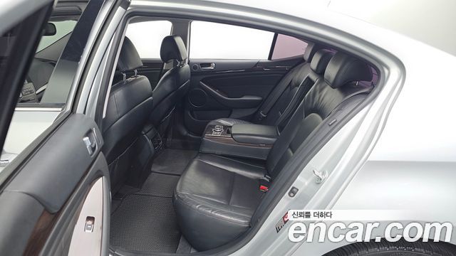 Kia K7 2015 — photo 11