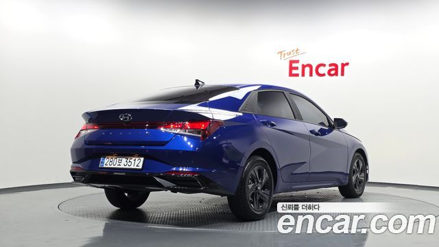 Hyundai AVANTE 2023 — photo 2