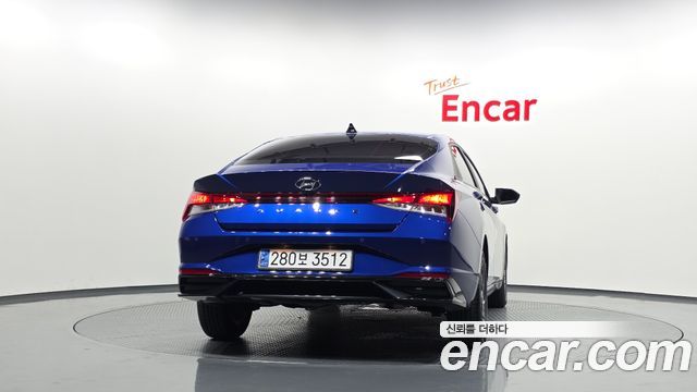 Hyundai AVANTE 2023 — photo 4