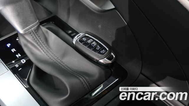 Hyundai AVANTE 2023 — photo 23