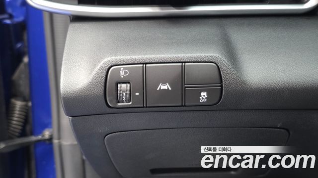 Hyundai AVANTE 2023 — photo 26