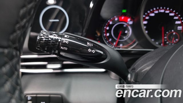 Hyundai AVANTE 2023 — photo 30