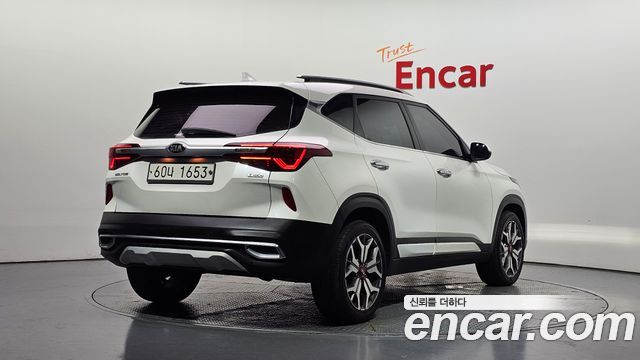 Kia Seltos 2020 — photo 2